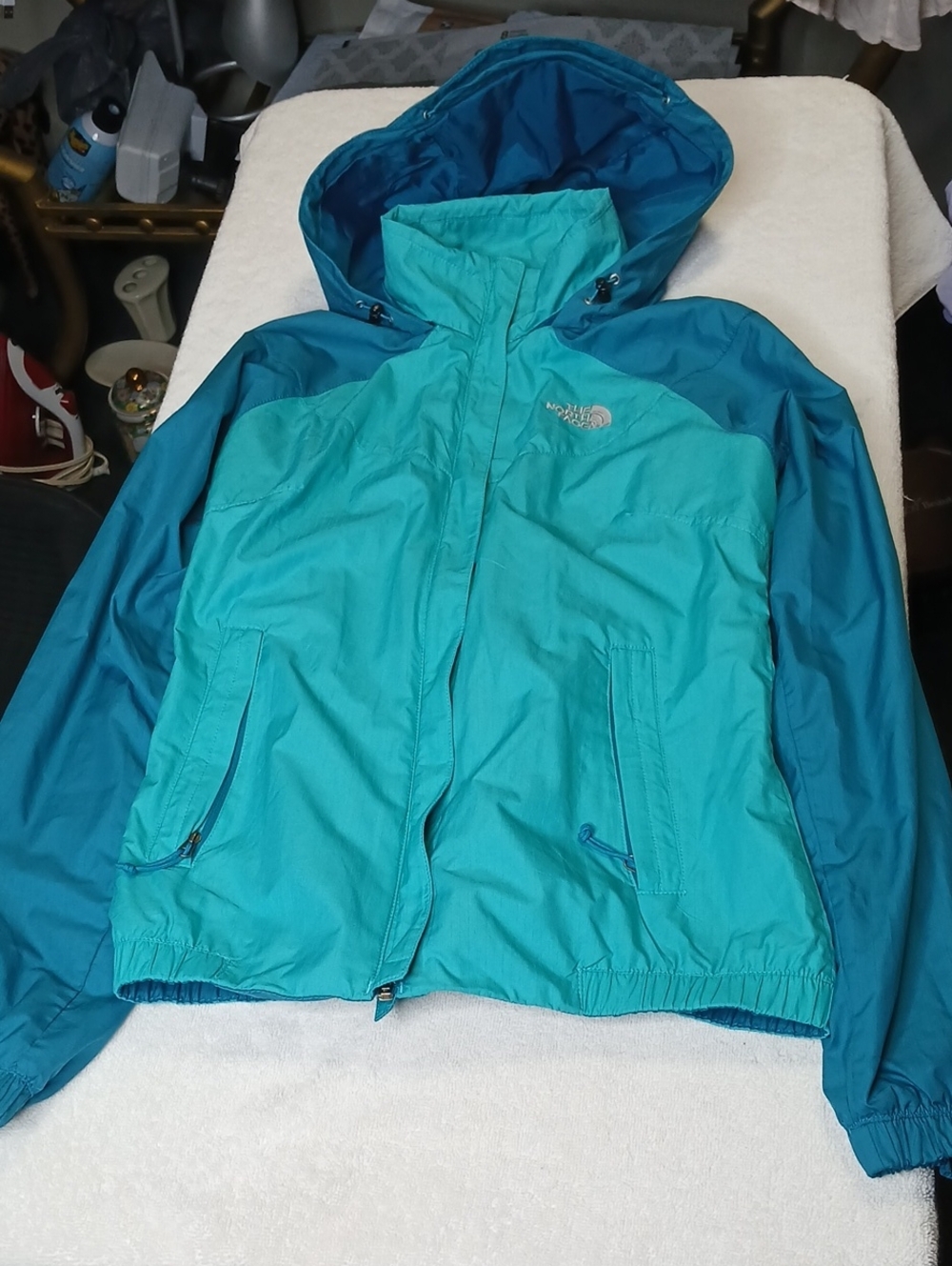 The North Face Women's Teal & Teal-Blue Hooded Ski Jacket